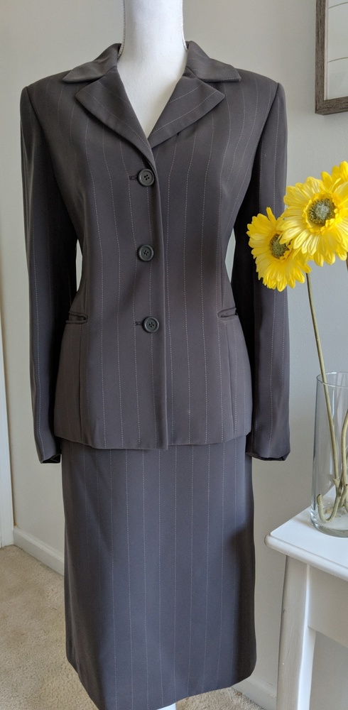 Vtg Kasper suit